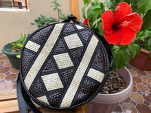 Load image into Gallery viewer, Sabutan sling bags