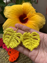 Load image into Gallery viewer, Crocheted monstera earrings