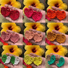 Load image into Gallery viewer, Crocheted monstera earrings