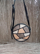 Load image into Gallery viewer, Sabutan sling bags