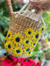 Load image into Gallery viewer, Embroidered seagrass bags