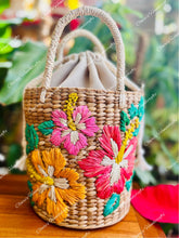 Load image into Gallery viewer, Embroidered seagrass bags