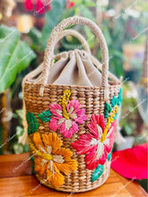 Load image into Gallery viewer, Embroidered seagrass bags