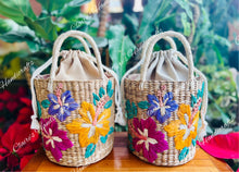 Load image into Gallery viewer, Embroidered seagrass bags