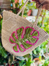 Load image into Gallery viewer, Embroidered seagrass bags