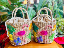 Load image into Gallery viewer, Embroidered seagrass bags