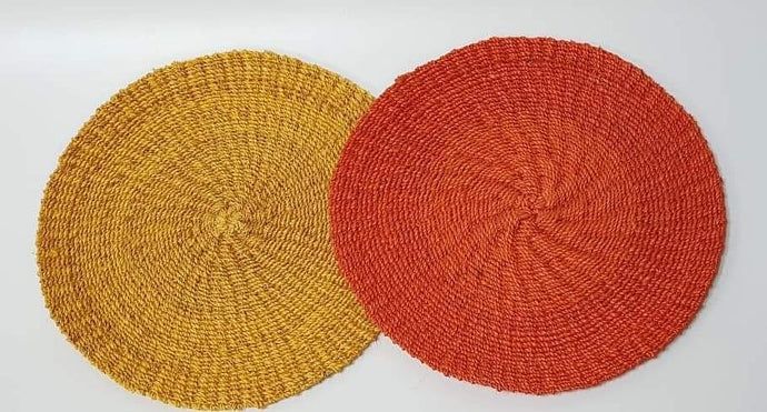 Yellow or orange? #abacaplacemats #claireshandicrafts...