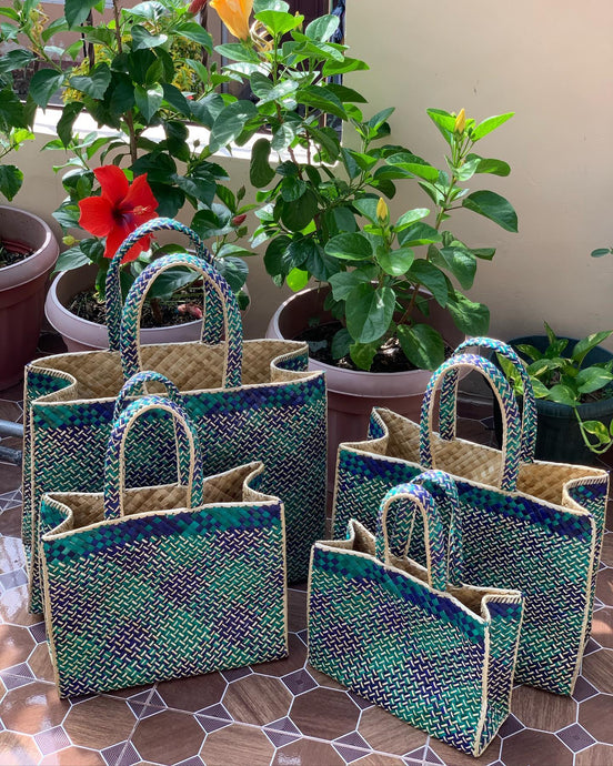 Set of 4 pandan bayong...