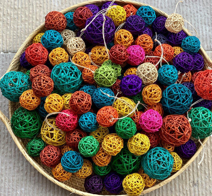 Colorful rattan balls available in...