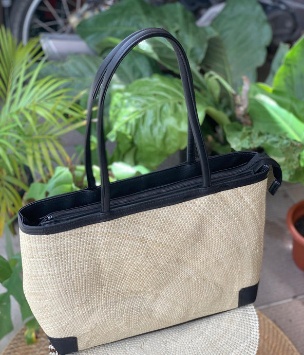 Handwoven sabutan bag. #handwovenbagsupplier #exportquality...