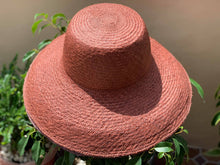 Load image into Gallery viewer, Super fine raffia hats
