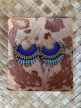 Load image into Gallery viewer, Beaded macrame earrings
