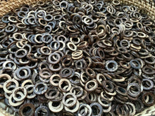 Load image into Gallery viewer, Coconut shell rings
