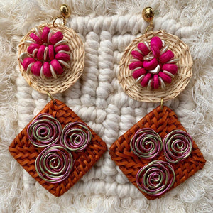 Wired rattan earrings