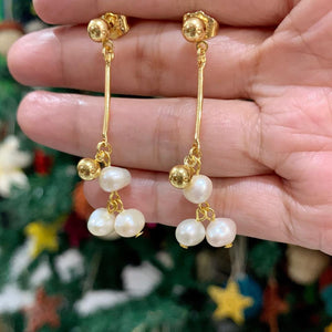 Fresh water pearl drop earrings