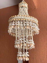 Load image into Gallery viewer, Shell wind chimes
