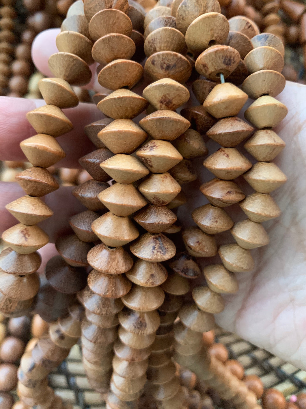 Hardwood wooden beads
