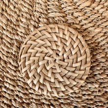 Load image into Gallery viewer, Round rattan pieces (5cm)
