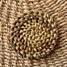 Load image into Gallery viewer, Rattan pieces (5cm)
