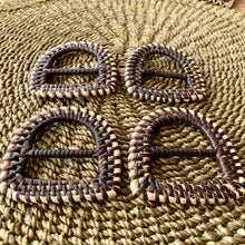Load image into Gallery viewer, Rattan pieces (6cm)
