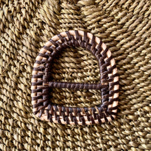 Load image into Gallery viewer, Rattan pieces (6cm)
