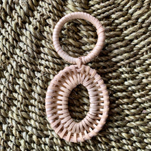 Load image into Gallery viewer, Rattan pieces (7cm)
