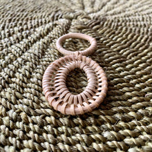 Load image into Gallery viewer, Rattan pieces (7cm)
