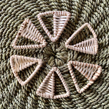 Load image into Gallery viewer, Rattan pieces (3.5cm)

