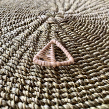 Load image into Gallery viewer, Rattan pieces (3.5cm)
