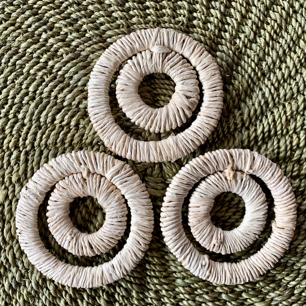 Raffia pieces (7cm)