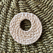 Load image into Gallery viewer, Rattan pieces (5cm)
