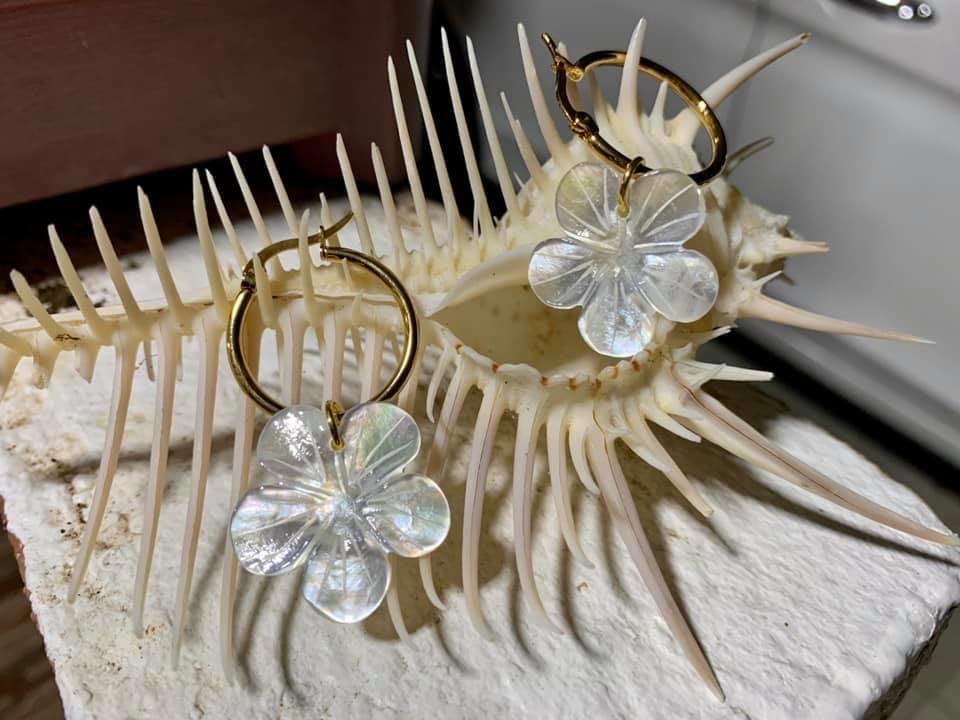 Mother of pearl earrings - Claire's Handicrafts