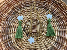 Load image into Gallery viewer, Mother of pearl earrings - Claire&#39;s Handicrafts
