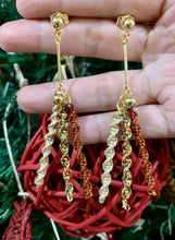 Load image into Gallery viewer, Macrame drop earrings
